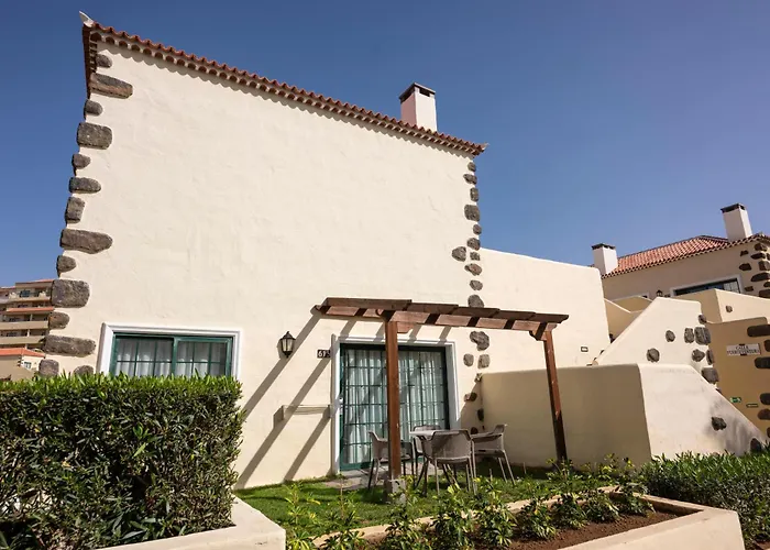 Gf伊莎贝尔酒店 酒店 阿德耶