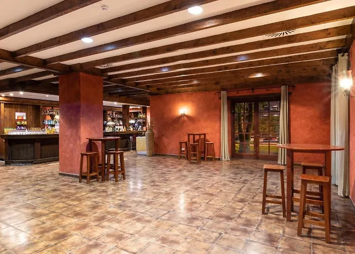 Gf伊莎贝尔酒店 酒店 阿德耶