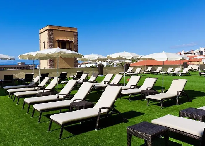 Gf Isabel Costa Adeje (Tenerife)