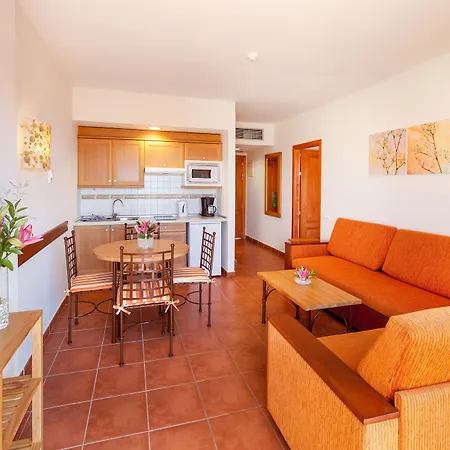Gf Isabel Otel 4*